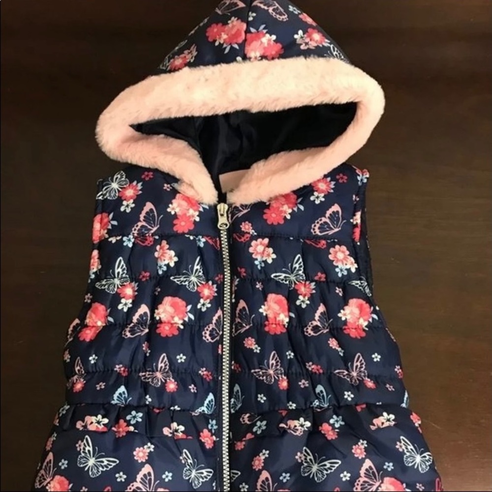 Like New Little Lass Floral Puffer Vest Size 3T
